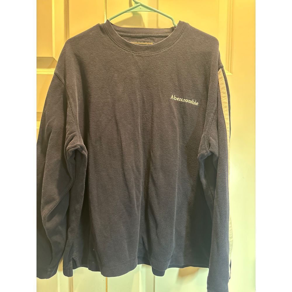 Abercrombie Navy Long Sleeve T-Shirt with Striped Sleeves Athletic Casual Wear